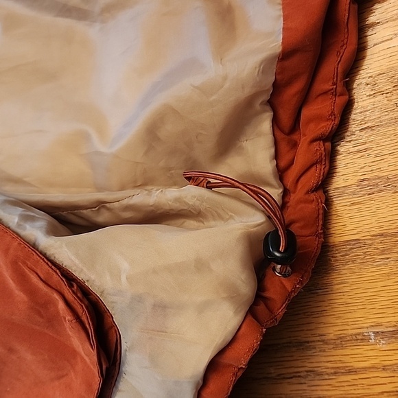 Northcrest Men's Rust Quilted Vest - Picture 10 of 11